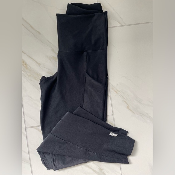 Coco on the go Paloma pocket leggings lg - Picture 6 of 6